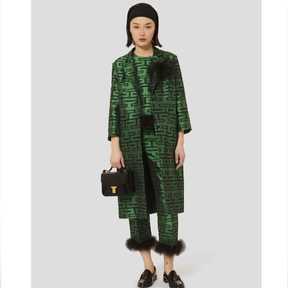 Tara Jarmon Jackets & Blazers - NWT Tara Jarmon Martinvert graphic-print coat